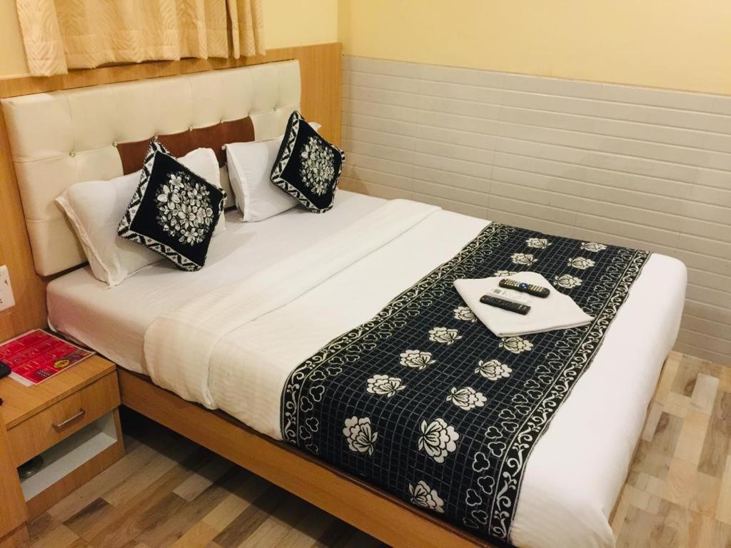 Hotel Kf Residency Mumbai Exterior photo