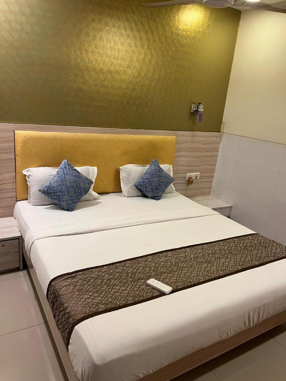 Hotel Kf Residency Mumbai Exterior photo